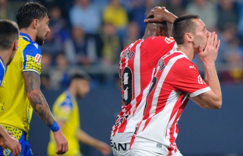 Nhận định, Soi kèo Sporting Gijon vs Sabadell 0h00 ngày 18/08: Bất ngờ xảy ra - Ảnh 1