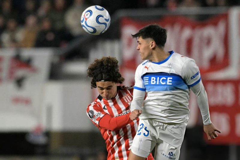 Nhận định, Soi kèo Universidad Catolica vs Estudiantes 07h30 ngày 19/08: Điểm tựa sân nhà - Ảnh 1
