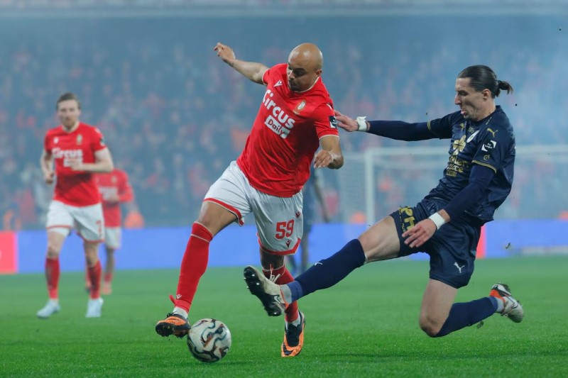 Nhận định, Soi kèo Standard Liege vs La Louviere 01h45 ngày 22/08: Chiến thắng đầu tiên - Ảnh 1
