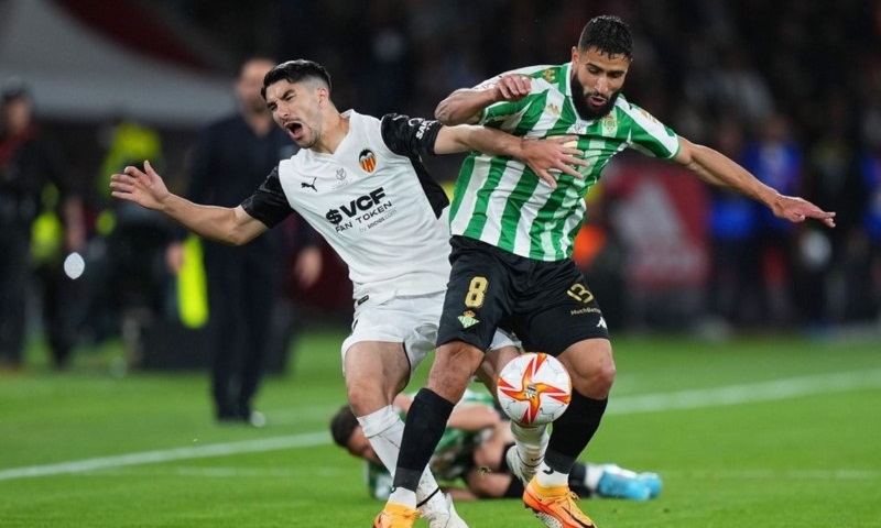 Nhận định, Soi kèo Valencia vs Real Betis 2h00 ngày 26/8: Bắn hạ Bầy dơi - Ảnh 1