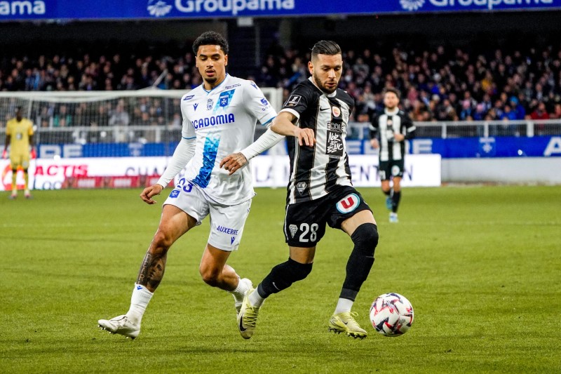 Nhận định, Soi kèo Auxerre vs Angers 01h45 ngày 30/08: Tin vào cửa dưới - Ảnh 1