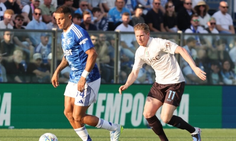 Soi kèo phạt góc Napoli vs Como, 23h30 ngày 30/8 - Ảnh 1