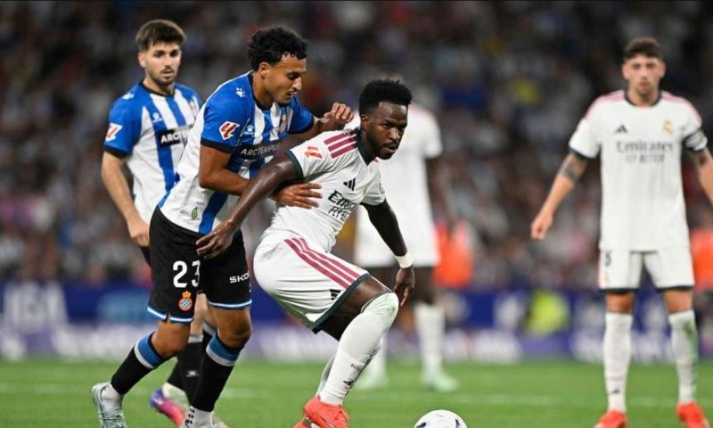Soi kèo phạt góc Real Madrid vs Malaga, 22h00 ngày 30/8 - Ảnh 1