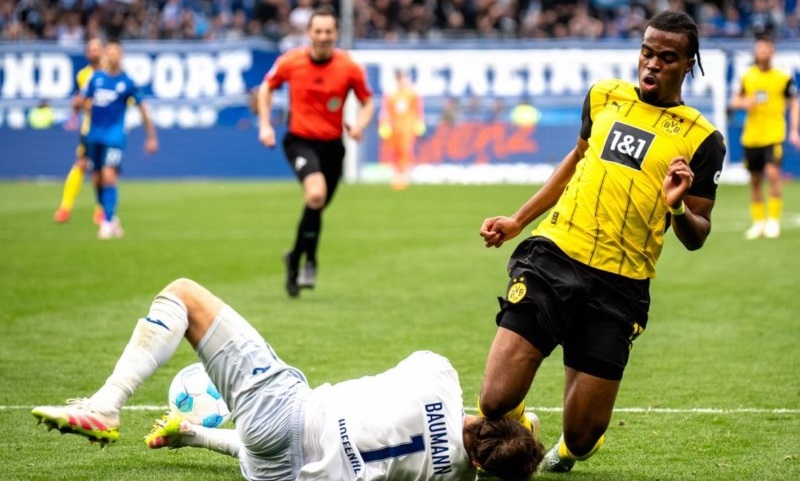 Soi kèo phạt góc Hoffenheim vs Dortmund, 20h30 ngày 5/9 - Ảnh 1