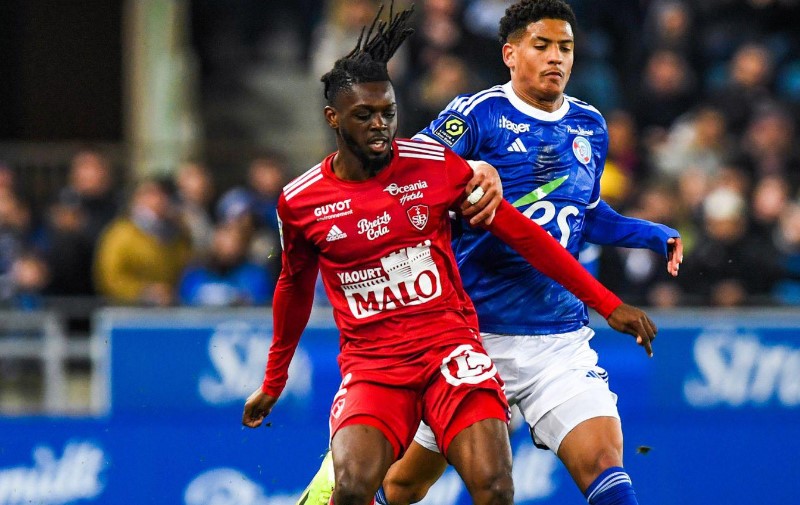 Nhận định, Soi kèo Troyes vs Strasbourg 20h00 ngày 06/09: Trở lại mặt đất - Ảnh 1