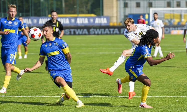 Nhận định, Soi kèo Wieczysta Krakow vs Zaglebie Lubin 23h00 ngày 7/9: Kỳ phùng địch thủ - Ảnh 1