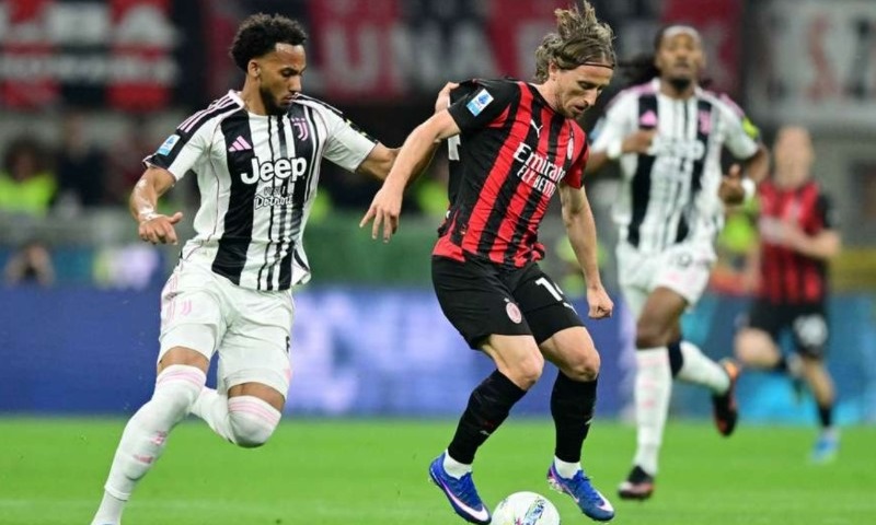 Soi kèo phạt góc Juventus vs AC Milan, 1h45 ngày 7/9 - Ảnh 1