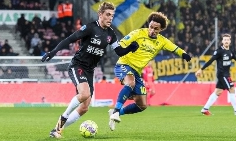 Soi kèo phạt góc Midtjylland vs Brondby, 00h00 ngày 15/9 - Ảnh 1