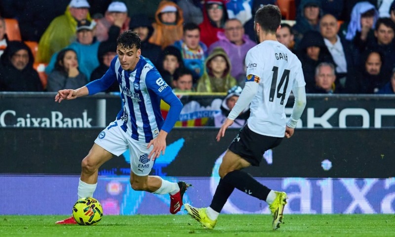 Soi kèo phạt góc Alaves vs Valencia, 01h00 ngày 16/9 - Ảnh 1