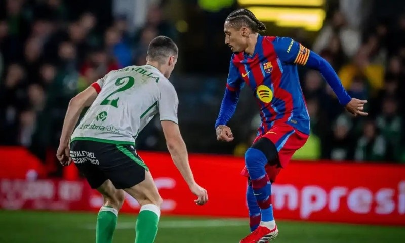 Soi kèo phạt góc Barcelona vs Racing Santander, 02h30 ngày 17/9 - Ảnh 1