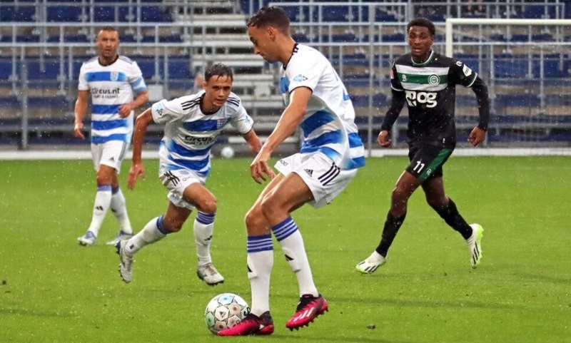 Soi kèo phạt góc Groningen vs PEC Zwolle, 01h00 ngày 19/9 - Ảnh 1