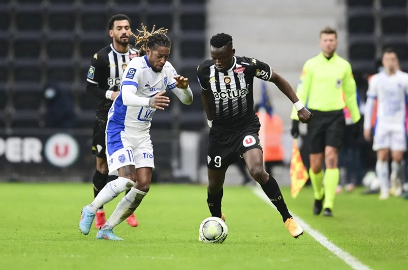 Nhận định, Soi kèo Angers vs Troyes 01h45 ngày 20/09: Ưu thế sân bãi - Ảnh 1