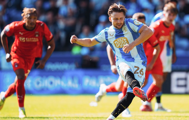 Nhận định, Soi kèo Huddersfield vs Luton 21h00 ngày 26/09: Hướng tới đầu bảng - Ảnh 1
