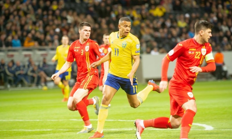 Soi kèo phạt góc Thụy Điển vs Romania, 01h45 ngày 26/9 - Ảnh 1