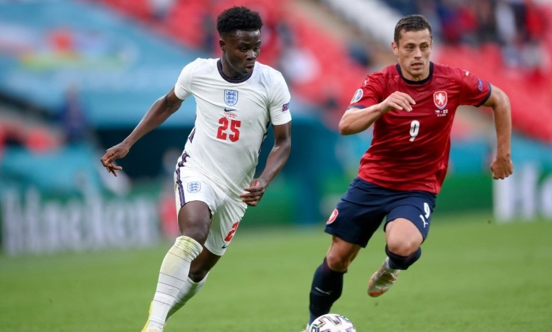 Soi kèo phạt góc CH Czech vs Anh, 01h45 ngày 30/9 - Ảnh 1