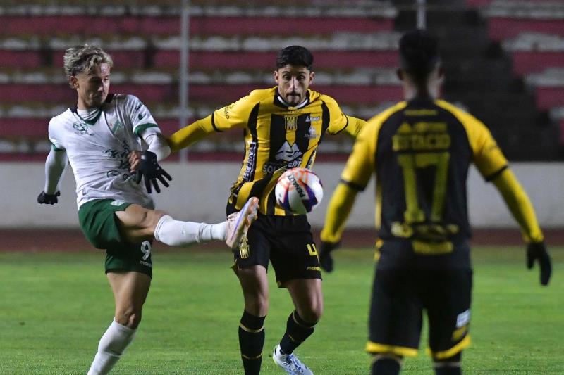 Nhận định, Soi kèo Oriente Petrolero vs The Strongest 07h30 ngày 01/10: Đánh bại chủ nhà - Ảnh 1