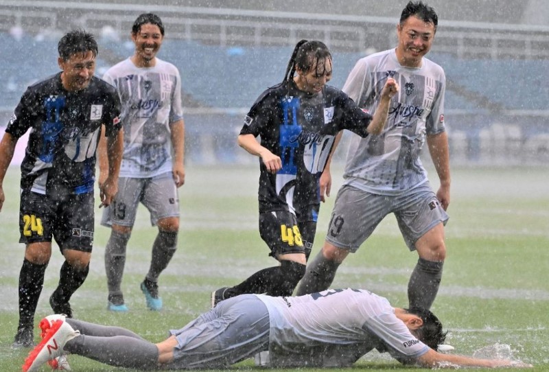 Nhận định, Soi kèo Avispa Fukuoka vs Yokohama FC 16h30 ngày 7/10: Chủ nhà lao dốc - Ảnh 1