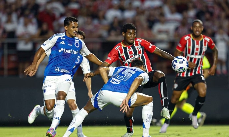 Soi kèo phạt góc Cruzeiro vs Sao Paulo, 07h30 ngày 8/10 - Ảnh 1