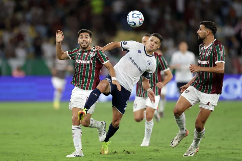 Nhận định, Soi kèo Fluminense vs Coritiba 07h30 ngày 09/10: Tin vào chủ nhà - Ảnh 1