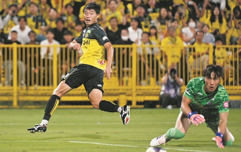 Nhận định, Soi kèo Kashiwa Reysol vs Vissel Kobe 17h00 ngày 9/10: Bắt tay có điểm - Ảnh 1