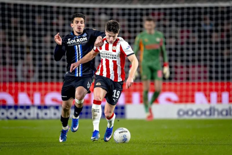 Nhận định, Soi kèo PSV Eindhoven vs Heerenveen 01h00 ngày 10/10: Trở lại mạch thắng - Ảnh 1