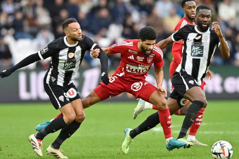 Nhận định, Soi kèo Brest vs Angers 01h45 ngày 11/10: Điểm tựa sân nhà - Ảnh 1