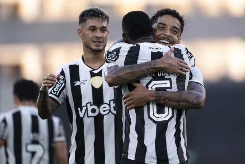Nhận định, Soi kèo Coritiba vs Botafogo FR 02h00 ngày 13/10: Cửa sáng cho đội khách - Ảnh 1