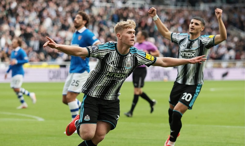 Soi kèo phạt góc Coventry vs Newcastle, 02h00  ngày 13/10 - Ảnh 1