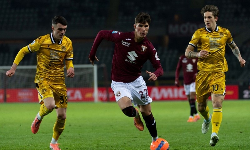 Soi kèo phạt góc Torino vs Udinese, 01h45 ngày 13/10 - Ảnh 1