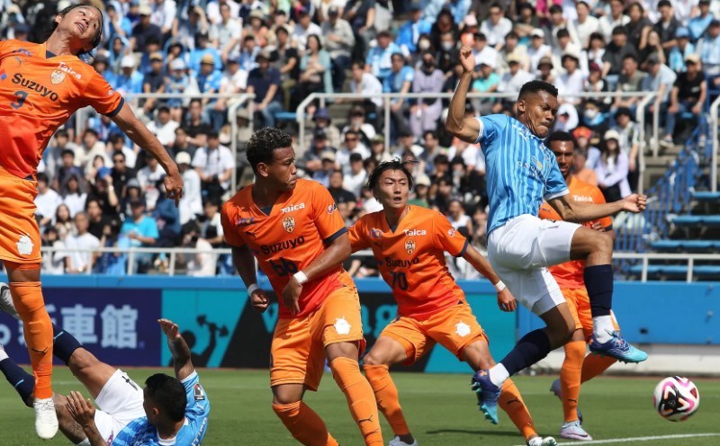 Nhận định, Soi kèo Yokohama vs Urawa Red 16h30 ngày 14/10: Cửa ải khó qua - Ảnh 1