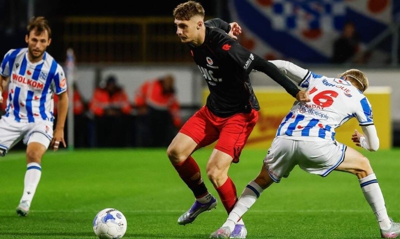 Nhận định, Soi kèo Heerenveen vs Excelsior 01h00 ngày 17/10: Khách thắng trong mưa bàn - Ảnh 1