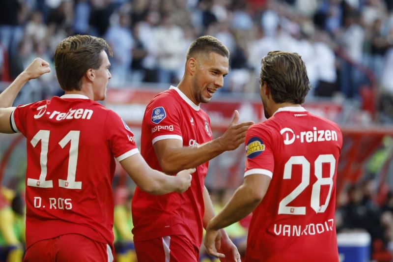 Nhận định, Soi kèo Twente vs Thun 02h00 ngày 16/10: Tin vào cửa trên - Ảnh 1