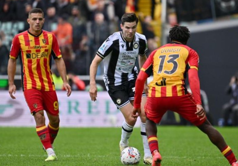 Soi kèo phạt góc Udinese vs Lecce, 17h30 ngày 18/10 - Ảnh 1