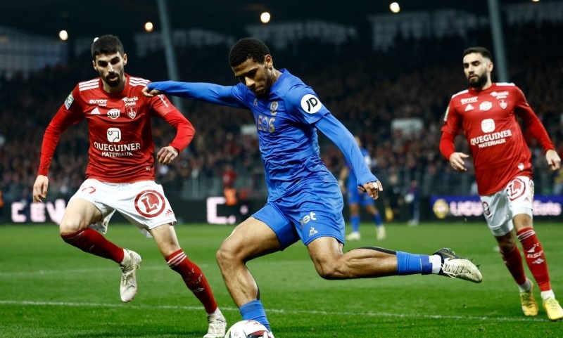 Soi kèo phạt góc Brest vs Nice, 01h45 ngày 24/10 - Ảnh 1