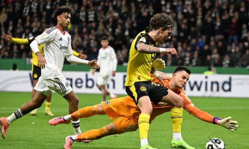 Soi kèo phạt góc Dortmund vs Eintracht Frankfurt, 23h30 ngày 24/10 - Ảnh 1