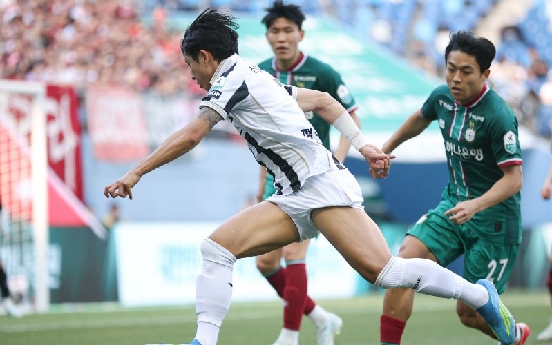 Nhận định, Soi kèo Jeonbuk vs Daejeon 12h00 ngày 31/10: Chủ nhà khủng hoảng - Ảnh 1