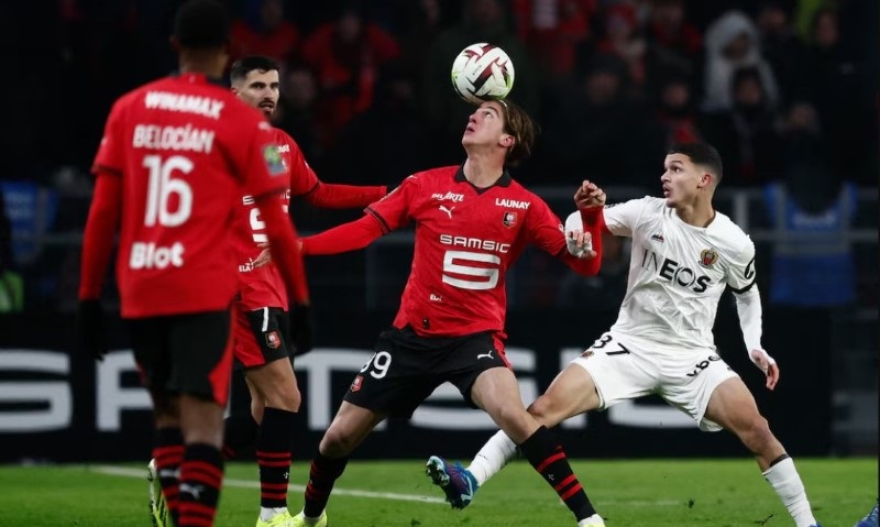 Soi kèo phạt góc Nice vs Rennes, 01h00 ngày 31/10 - Ảnh 1