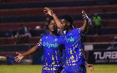 Nhận định, Soi kèo Harbour View vs Chapelton 3h30 ngày 2/4: Mang điểm về nhà