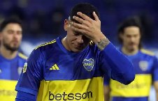 Xung đột với HLV, cựu sao MU bị đội bóng chủ quản cấm cửa vĩnh viễn