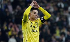 Vì sao Ronaldo từ chối thi đấu cho Al Nassr?