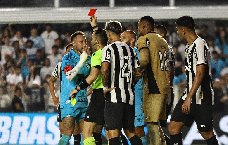 Neymar bị đuổi trong ngày Santos thua đau Botafogo