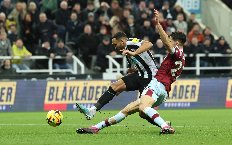 Soi kèo phạt góc West Ham vs Newcastle, 21h ngày 02/11
