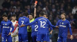 Greenwood nhận thẻ đỏ trực tiếp, Getafe chỉ còn 9 người đấu Rayo Vallecano