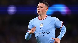 Phil Foden nhận giải Cầu thủ xuất sắc nhất năm 2024