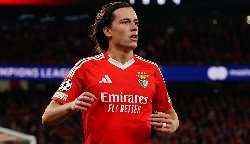 Real Madrid muốn bắt tay với MU trong thương vụ Alvaro Carreras