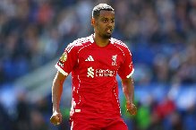 Liverpool tan hoang hàng công trước trước đại chiến với MU