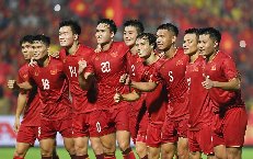 Văn Quyết trở lại, Công Phượng tiếp tục bị loại ở tuyển Việt Nam