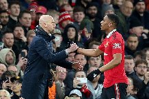 Martial công khai bật Ten Hag trong trận thua Newcastle