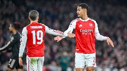 Soi kèo phạt góc Arsenal vs Brentford, 2h30 ngày 04/12