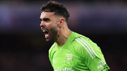 David Raya giành Găng tay vàng